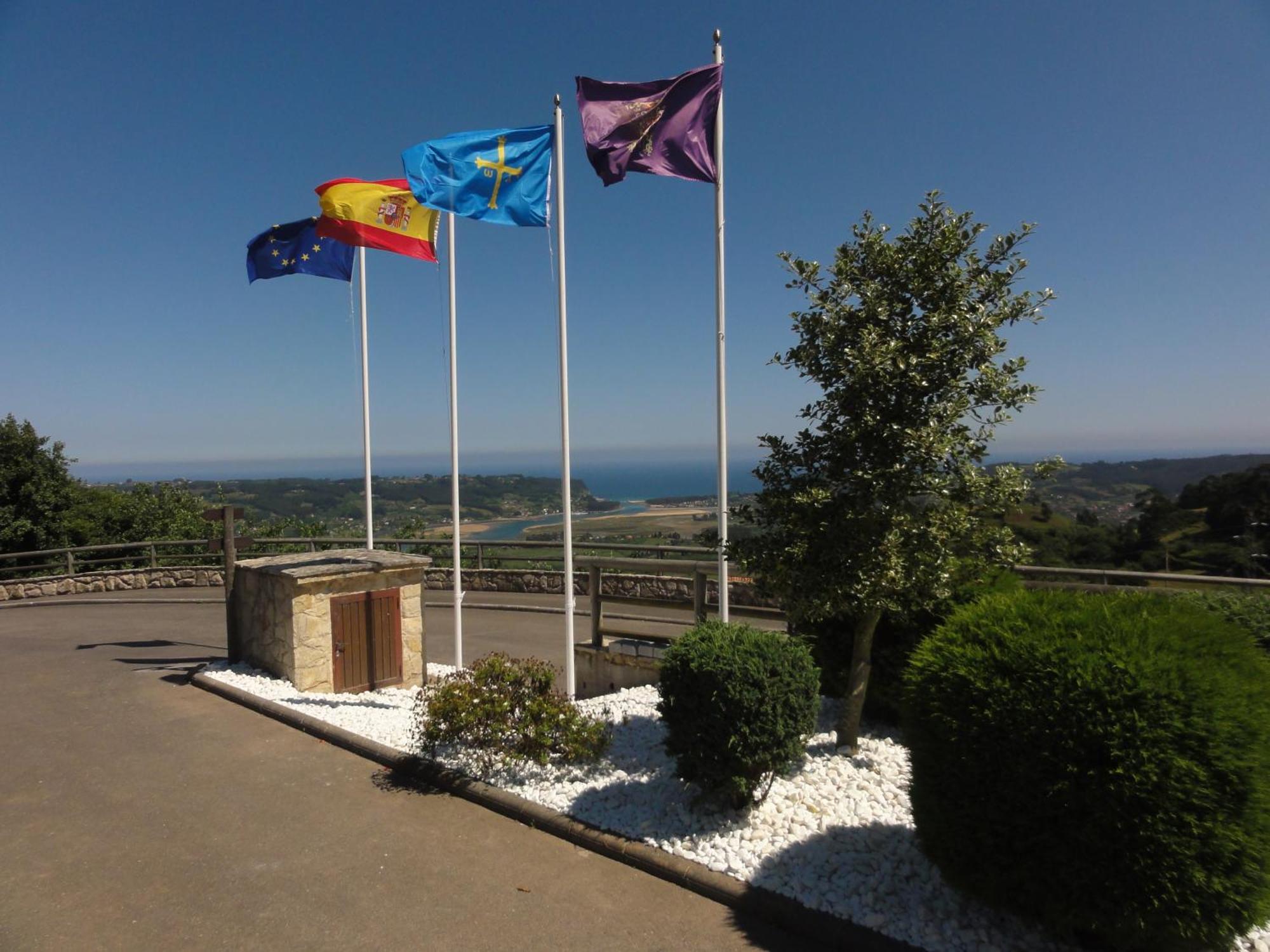 Hotel Mirador De Moriyon Miravalles Zewnętrze zdjęcie